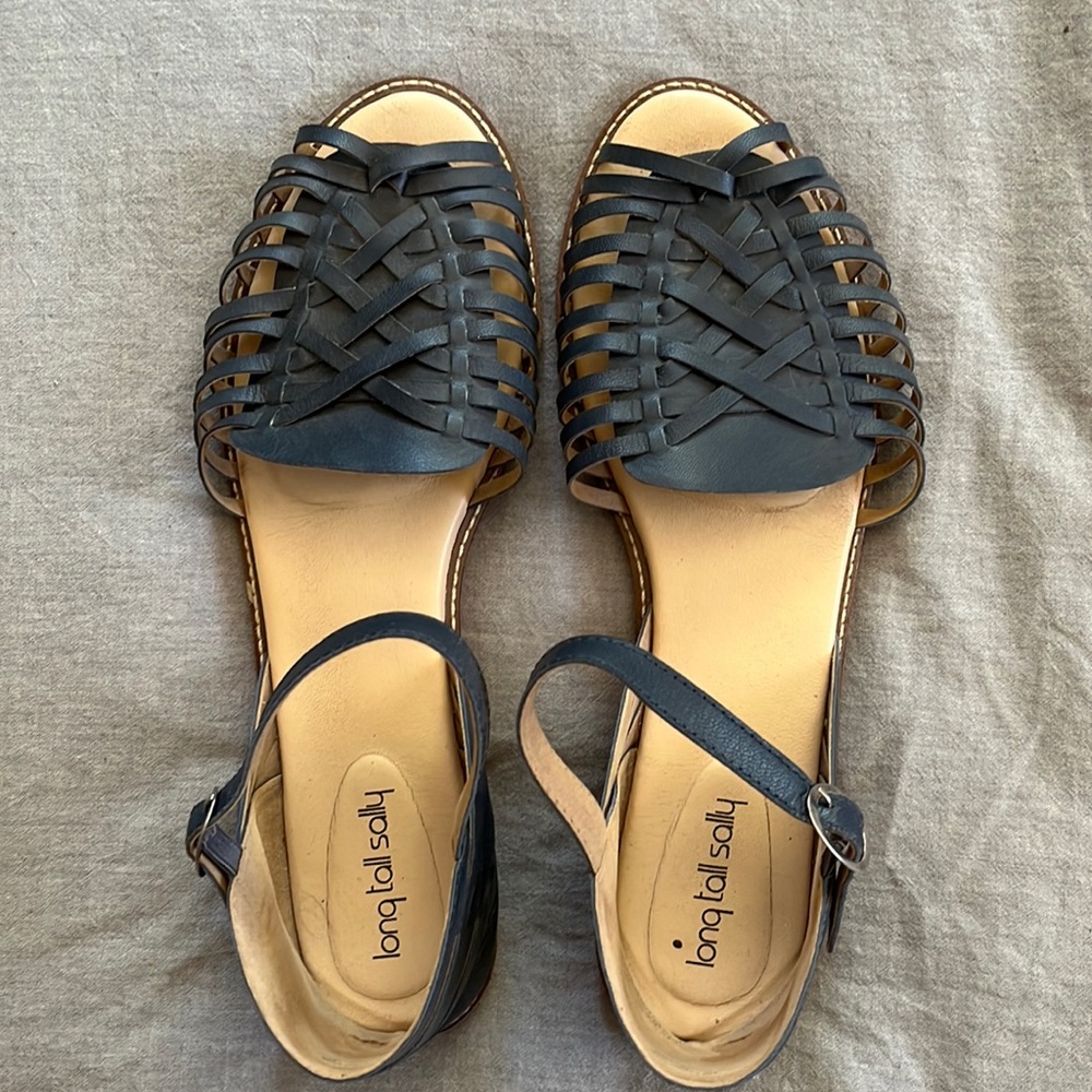 Long TAll Sally size 12 women’s Sandals